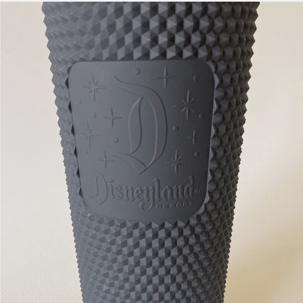 Disneyland Starbucks Venti Tumbler Exclusive Collection Geometric Matte Black